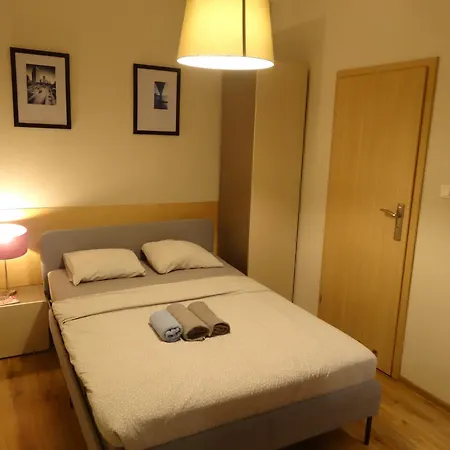 Mimosa Rooms Poznan Exterior photo